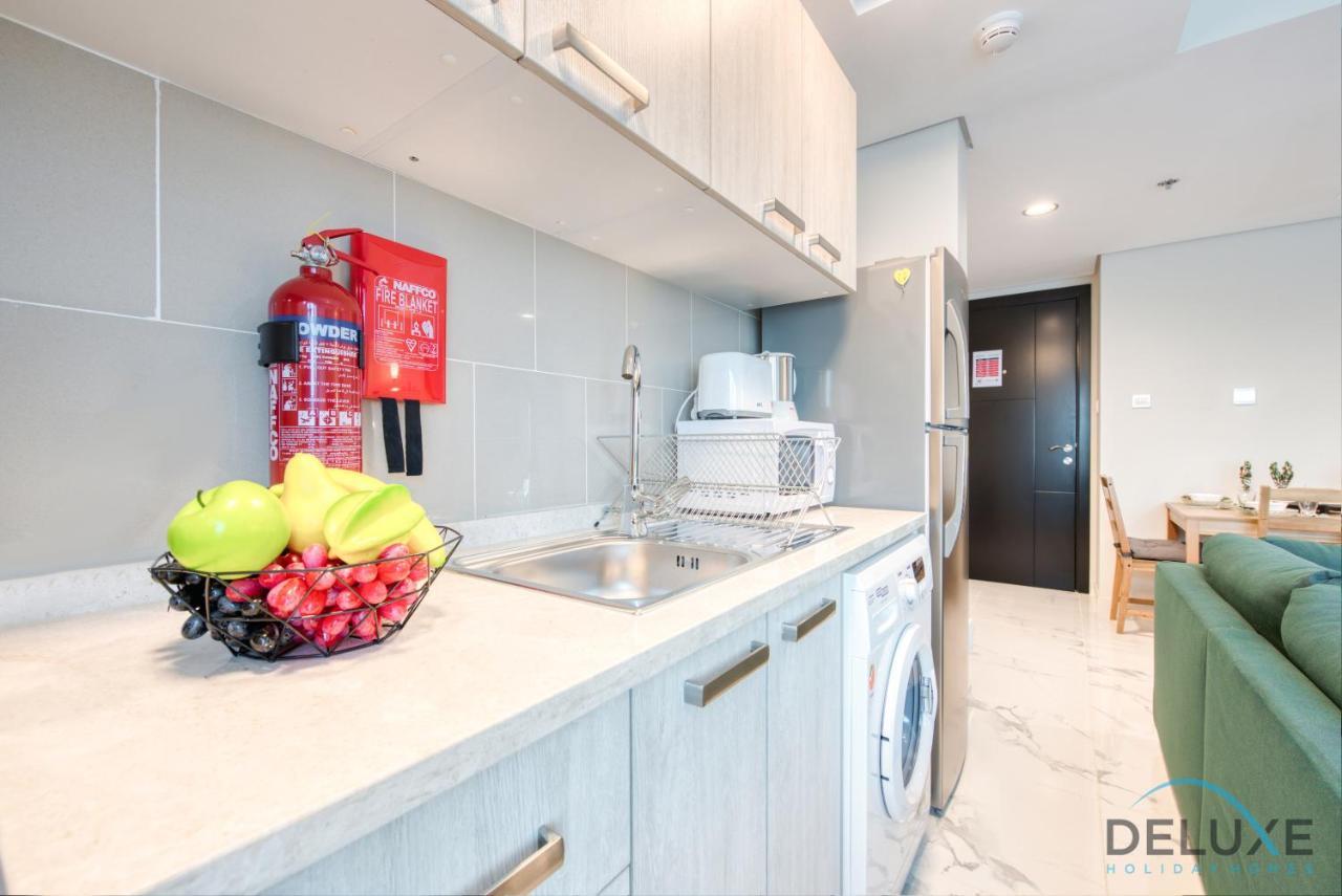 Peaceful 1Br At Mag 505 Dubai South By Deluxe Holiday Homes エクステリア 写真